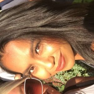 Meet your Posher, Tina